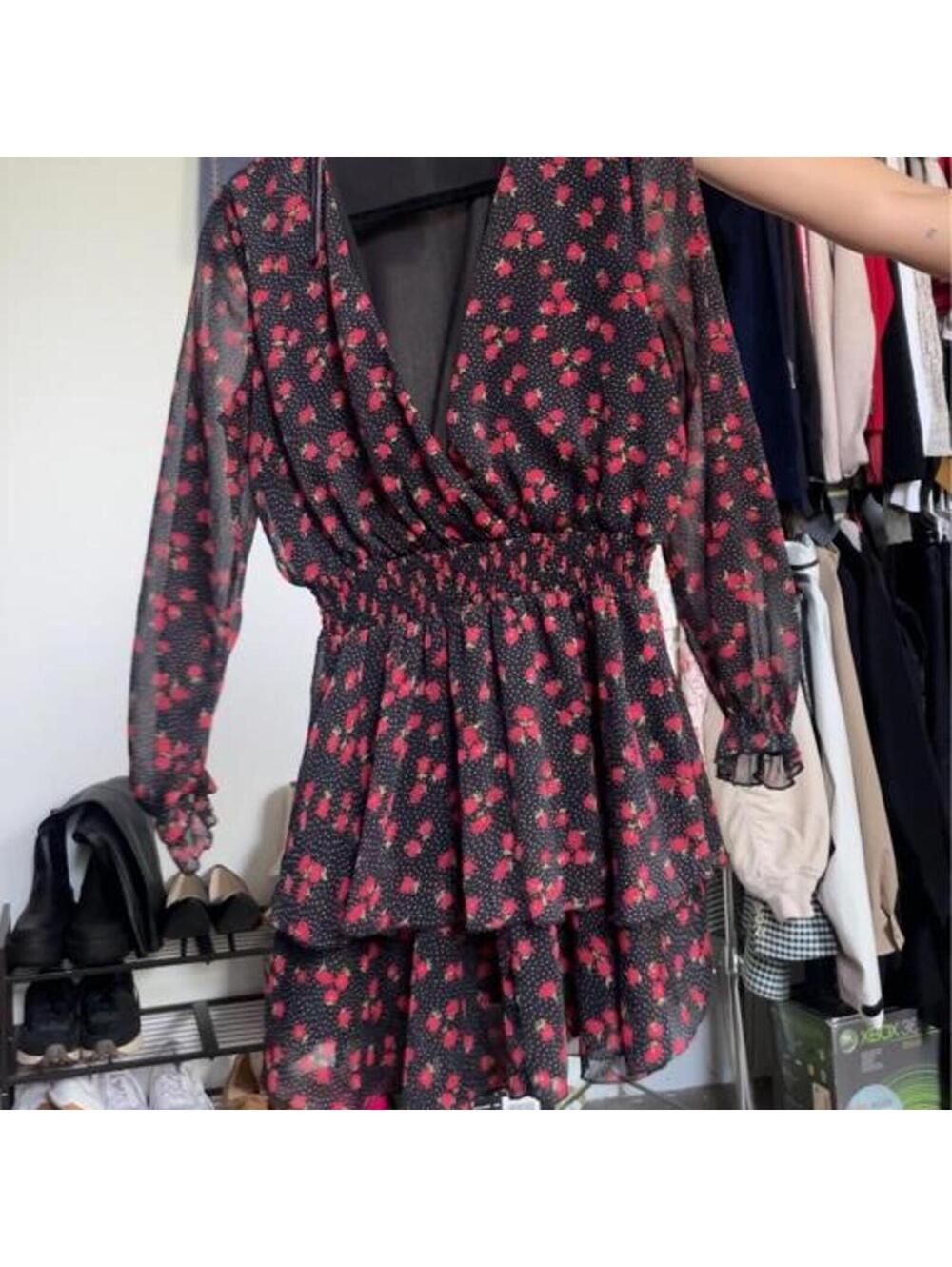 zara Black and red floral midi dress with long sleeves size L